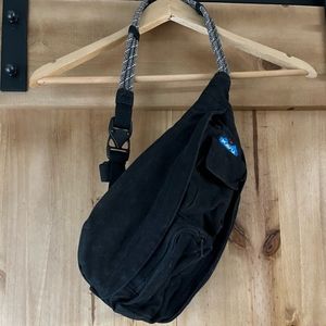 USED TWICE Kavu Mini Sling